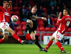 PG电子官网-卡迪夫城全队努力，争取保级的希望