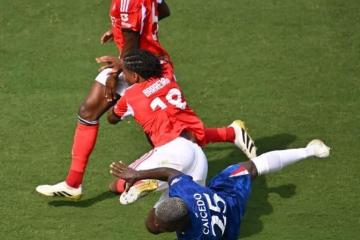 PG在线网站-红牌风波，欧冠比赛令人意外的简单介绍