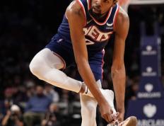 PG电子试玩官网-关于勇士险胜江苏队，布伦森刷新纪录的信息